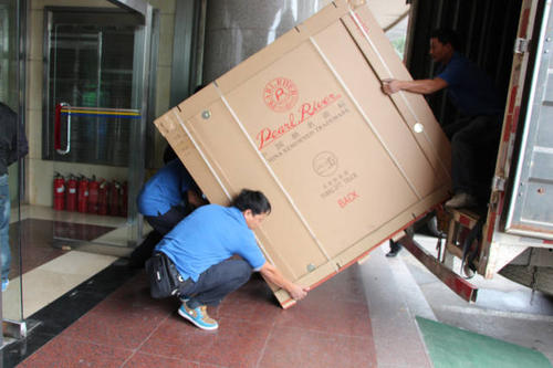 小榄镇钢琴贵重工艺品无忧运